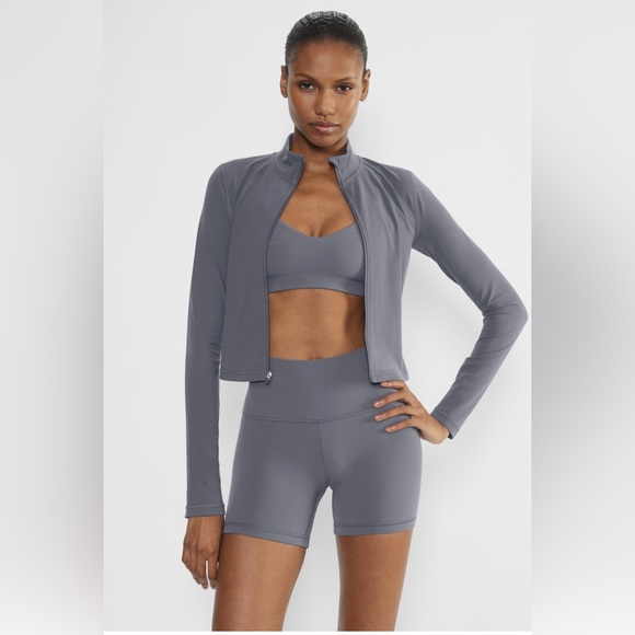 Aritzia Tops - Aritzia TNA Butter Limit Zip-Up